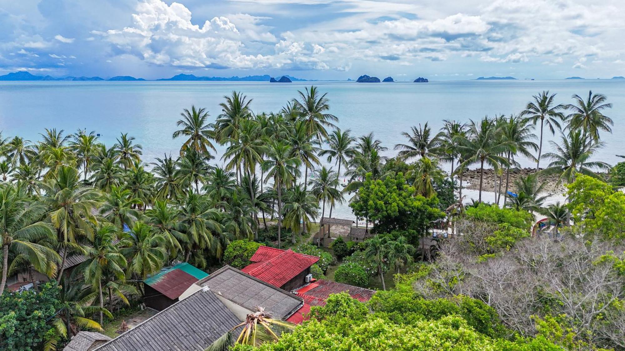 The Wooden Beach House 3Br - Sunset Beach Garden Taling Ngam Beach Exteriör bild